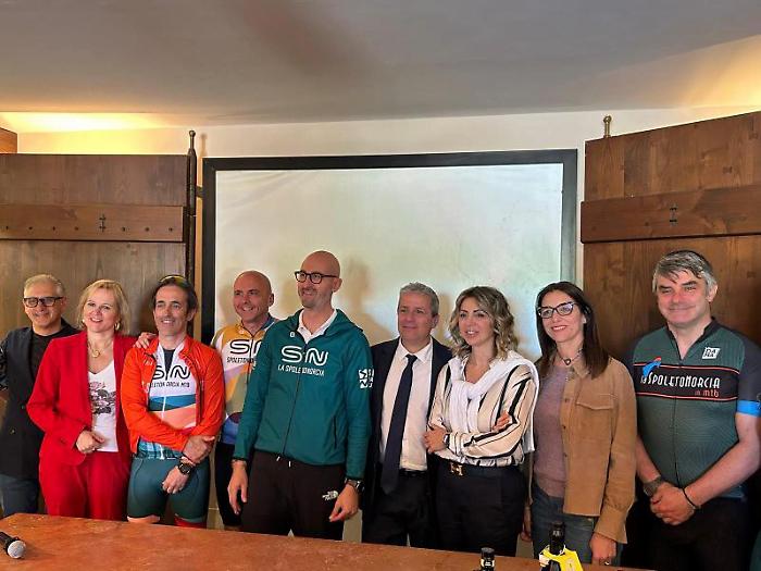 Spoleto, pronta la 13esima edizione della Spoleto-Norcia in mtb: si pedala per i 100 anni dell&rsquo;ex ferrovia