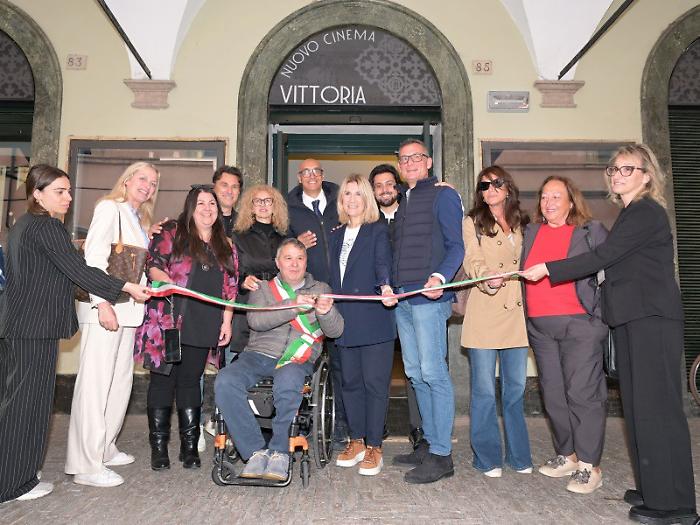 Foligno, inaugurato il Nuovo Cinema Vittoria. Zuccarini: "A disposizione di tutti i cittadini"