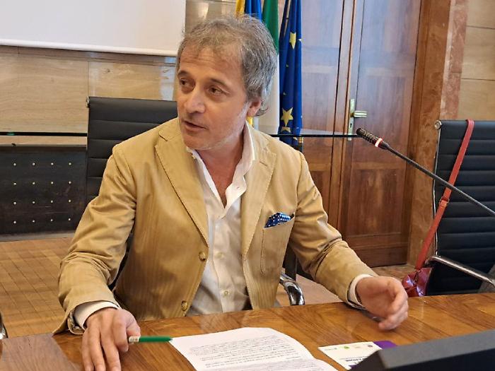 Risse e bivacchi, &egrave; allarme sicurezza: Ferranti scrive al prefetto