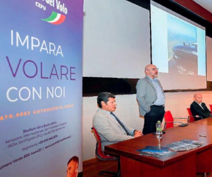 L'Aeroporto di Ampugnano pensa al futuro. Possibile collaborazione con l'Accademia del volo