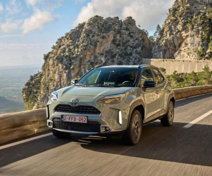 Motori, Yaris Cross: 14 Cv in pi&ugrave; per il top di gamma, anche sulle integrali