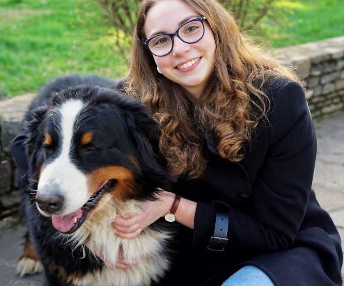 Cane all'università con la padroncina, ma a Siena nessuno vuole affittare la stanza a Francesca