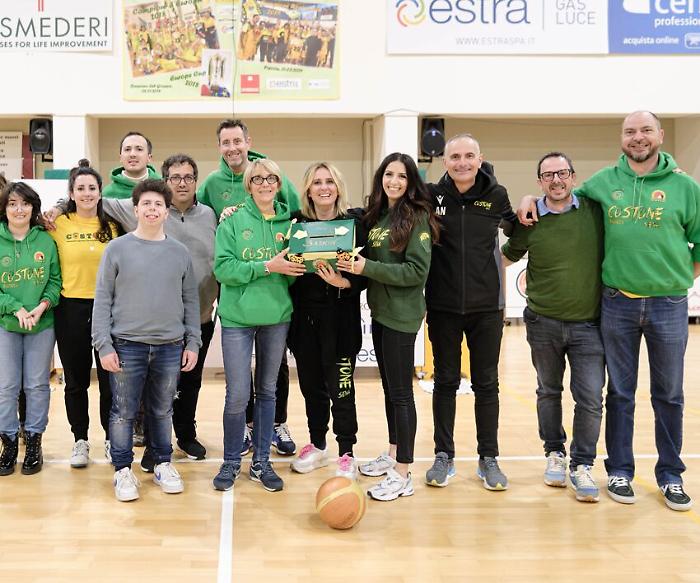 Siena, il Costone dona 1.515 euro alla propria sezione baskin grazie alla raccolta fondi