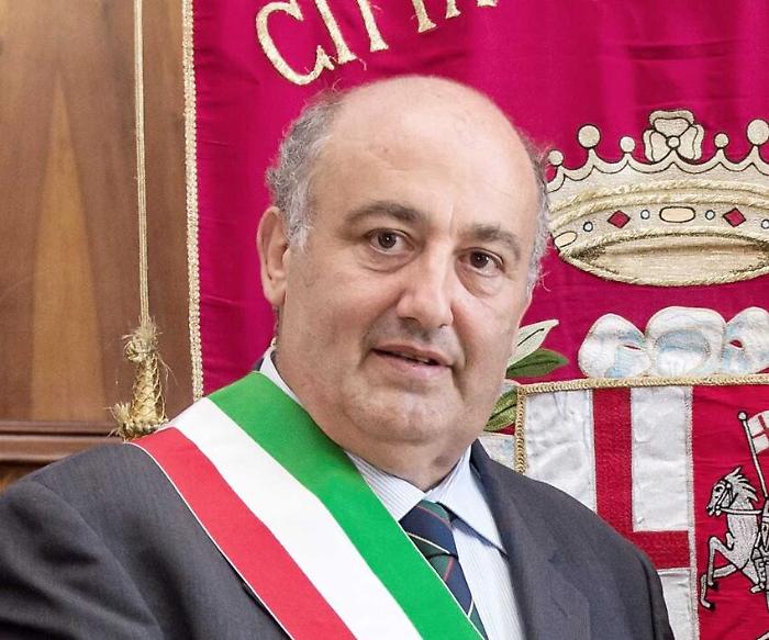 Spoleto, il sindaco Andrea Sisti ricorda Fabrizio Cardarelli: "Simbolo di impegno e passione"