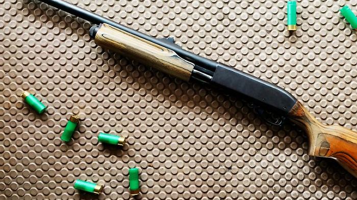 Spoleto, rubano otto fucili, una pistola e munizioni da un'abitazione. E' caccia ai banditi