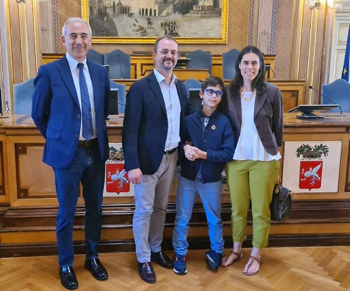 Perugia, Sebastiano Guazzeroni premiato in Provincia: "Mattarella? Mi ha detto di rigraziare nonna"