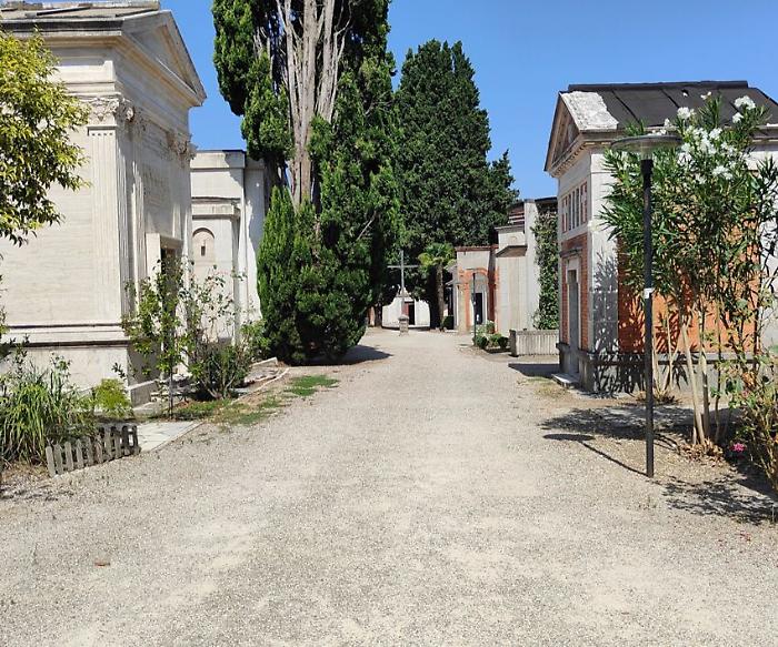 Marsciano, nuova gestione per i cimiteri. Affidati a Servizi Associati fino a dicembre 2023