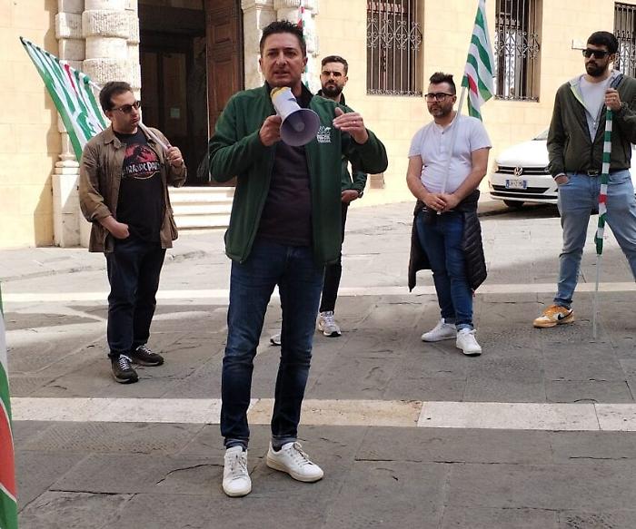 Siena, Cesarano all'attacco: "Banca Mps deve fare qualcosa per i lavoratori Paycare"