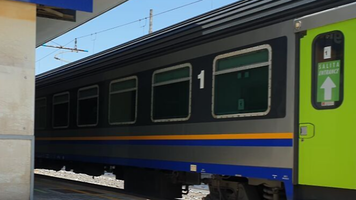 Persona investita sui binari, sospesa la circolazione sulla Linea Terontola-Foligno