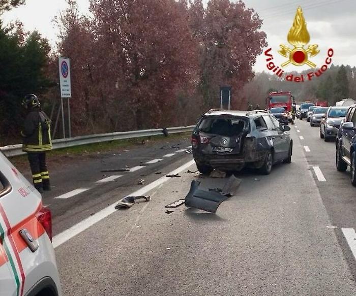Città di Castello, Ghorghe Corbar muore per soccorrere un'auto a 49 anni. Indagini in corso