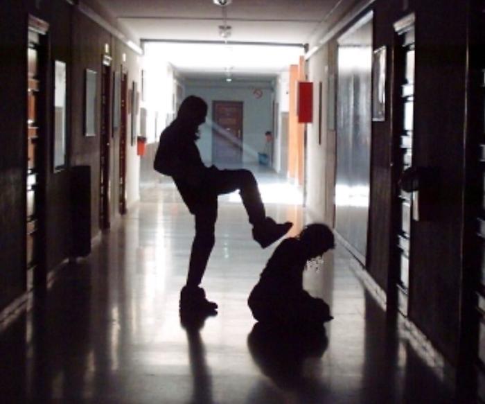 bullismo scuola terni indagini