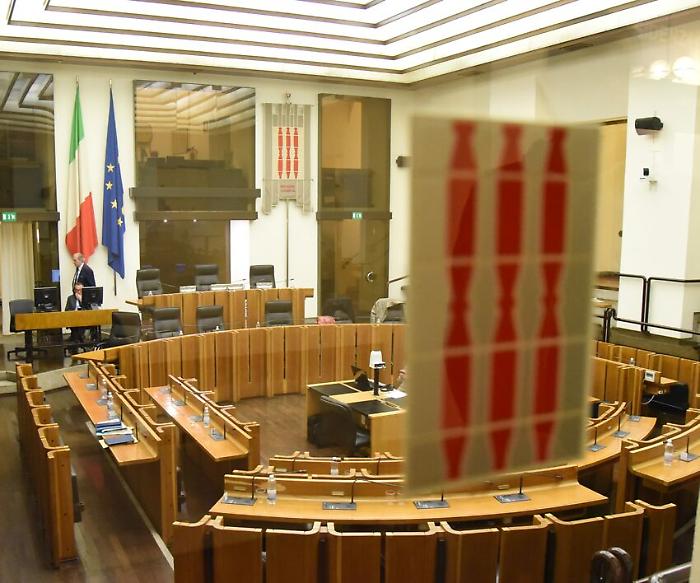 La Corte dei conti mette sotto esame i bilanci dei gruppi politici della Regione: raffica di rilievi per Lega e Pd