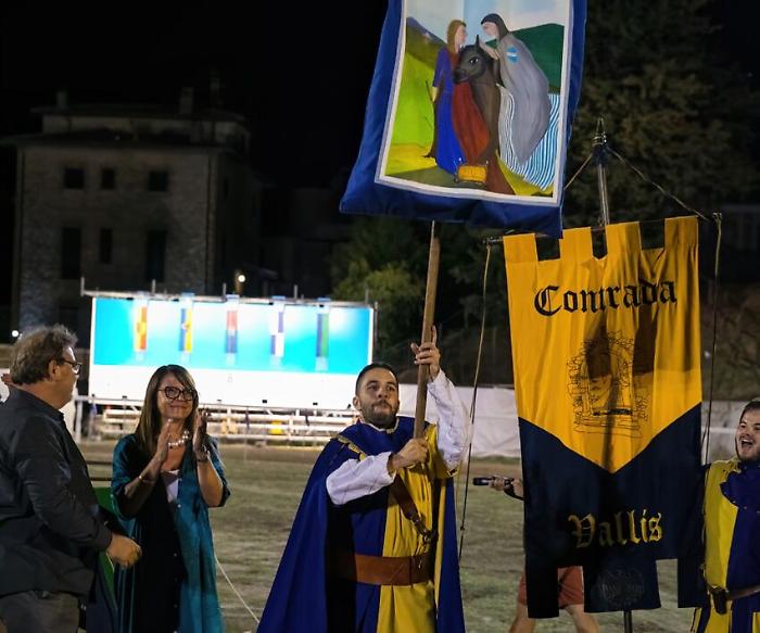 Palio dei Colombi di Amelia: vittoria con il fantino 'di casa' per la contrada Vallis
