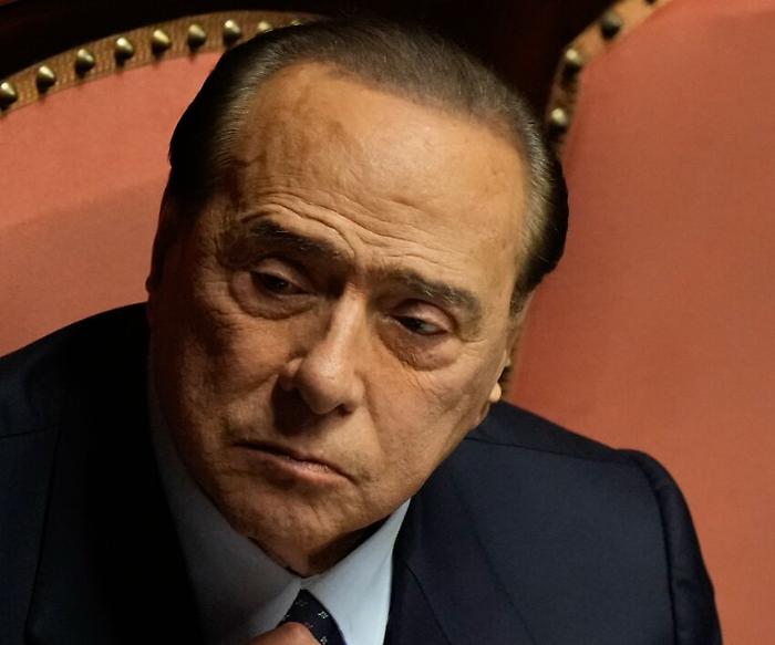 Silvio Berlusconi, le ultime parole: "La vita è così". La figlia Marina e lo scritt prima di morire
