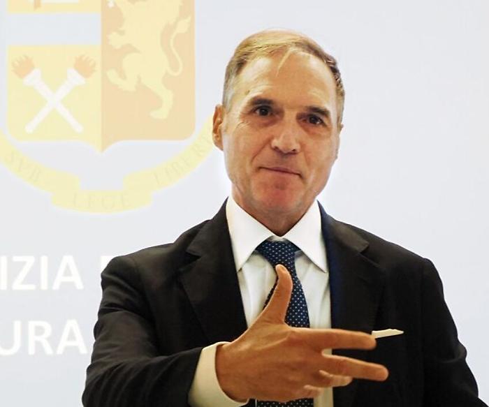 Città di Castello, il nuovo questore di Perugia Lamparelli in visita dal sindaco Luca Secondi 