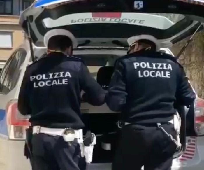 Perugia, alcol oltre l’orario limite: multato un locale del centro