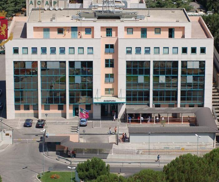 Perugia, la questura aggiorna e modifica le procedure per il rilascio del passaporto. Come fare