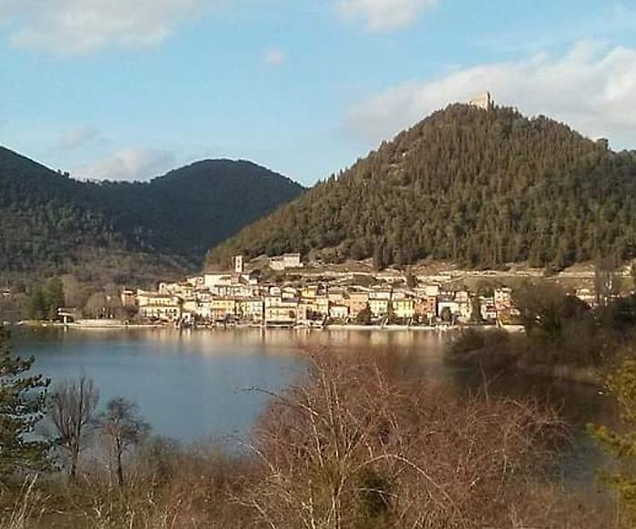 piediluco terni multe proteste