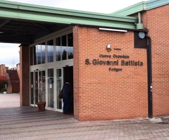 Foligno, due centenarie operate al femore al San Giovanni Battista: subito dimesse 