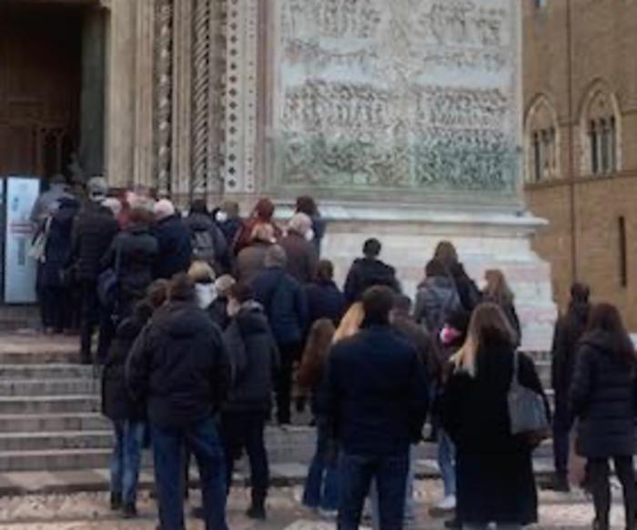 Turisti musei Pasqua