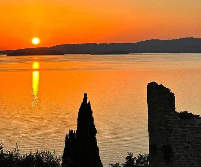 Lago Trasimeno, ultimo weekend da protagonista con il Festival dei Tramonti: il programma