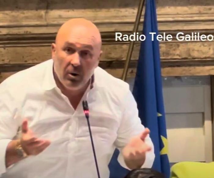Caso Bandecchi, le opposizioni unite dal prefetto: "A Terni clima di emergenza democratica"