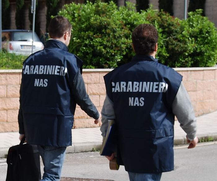 Spoleto, lavoratore in nero in un ristorante: il Nas chiude il locale e multa il titolare