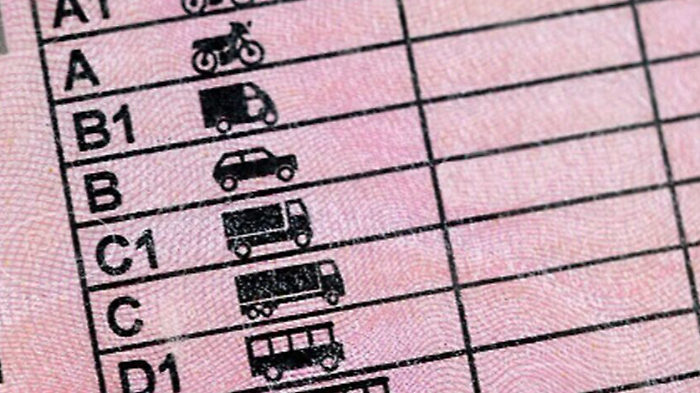 Falso certificato medico per avere la patente: condannato a  otto mesi