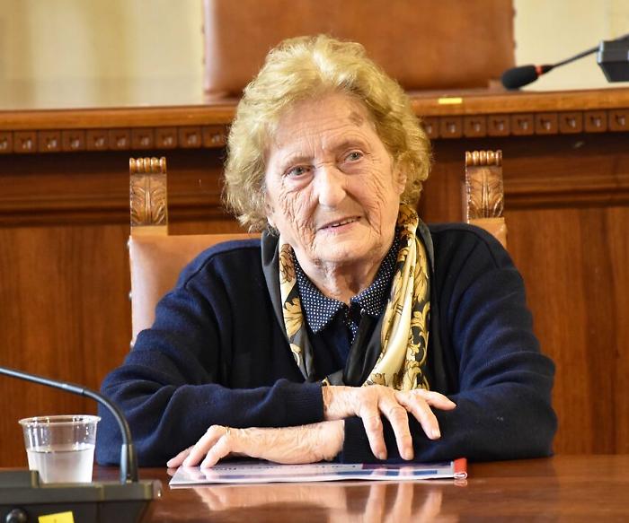 Morta Imelda Starnini, aveva 90 anni. La scorsa estate ha coronato il sogno di diventare maestra