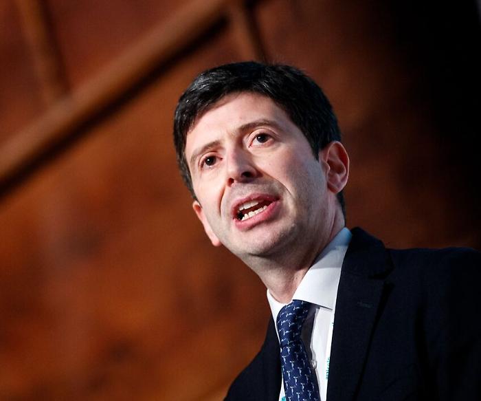 Perugia, Roberto Speranza presenta il suo libro sulla pandemia Covid. Si chiama Perchè guariremo