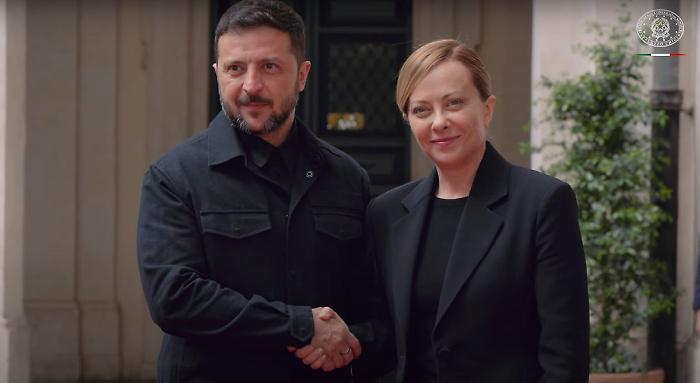 Zelensky "Apprezzo posizione chiara e di principio di Giorgia Meloni"