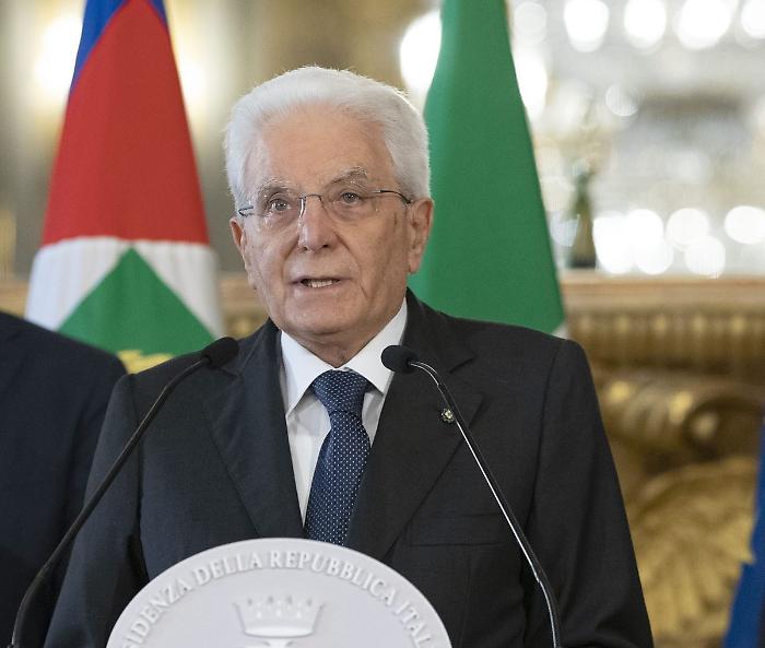Mattarella "La speranza di pace si estenda dal Medio Oriente all'Ucraina"