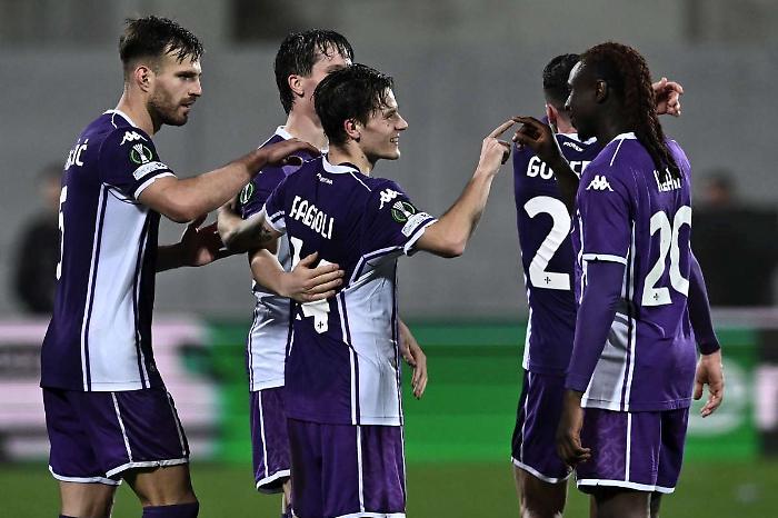 Fiorentina agli ottavi di Conference, ma quanta fatica con lo Jagiellonia