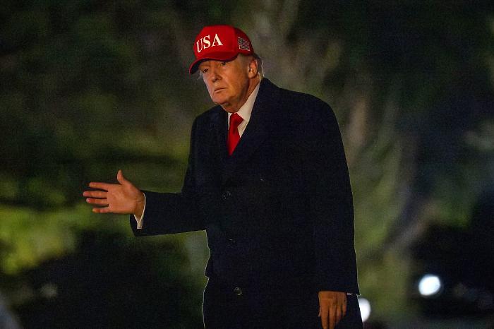 Trump attacca Papa Leone "Debole su criminalit&agrave; e pessimo in politica estera"