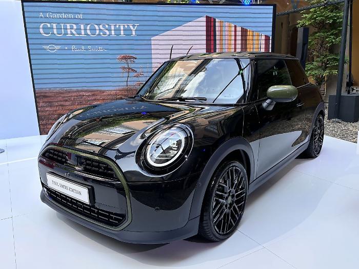 MINI e Paul Smith, creativit&agrave; diventa esperienza immersiva alla Milano Design Week