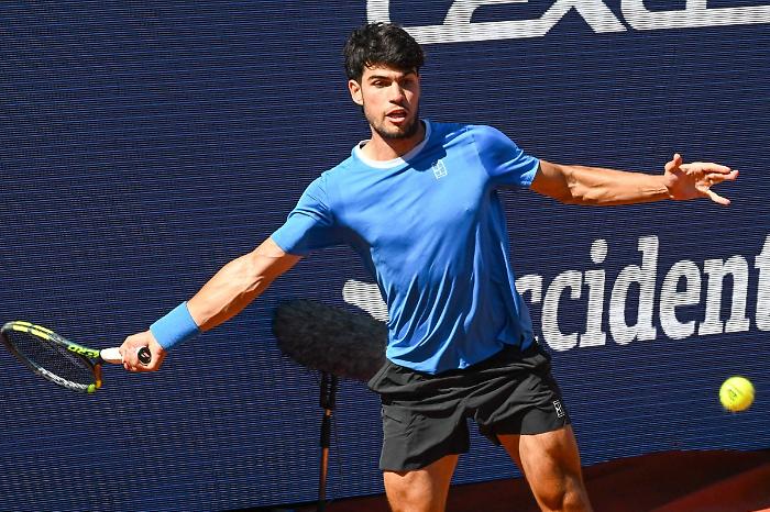 Alcaraz salter&agrave; Roma e Roland Garros "&Egrave; un momento duro"