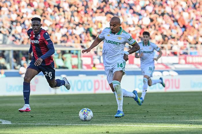 Malen ed El Aynaoui, la Roma vince a Bologna e resta in corsa Champions