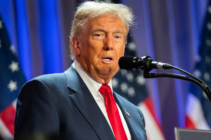 Trump "Esaminer&ograve; il piano dell'Iran, possibili nuovi attacchi"