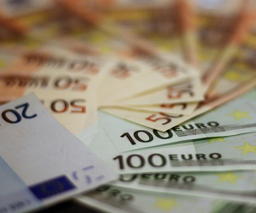 Umbria, soldi e tasse. Perugia città con le dichiarazioni dei redditi più alti. Il punto nei comuni