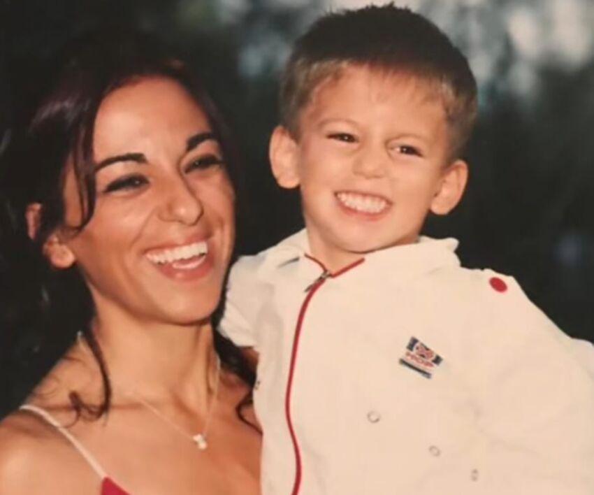 Narni, giovane tiktoker commuove i social con un video dedicato alla mamma