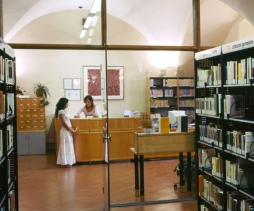 biblioteca comunale 
