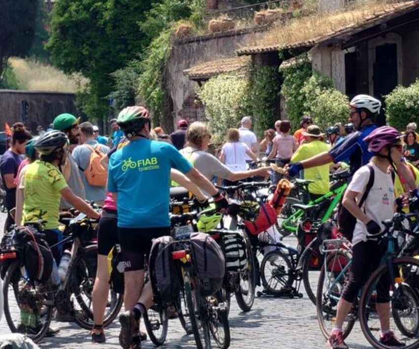 In Umbria sempre più numerosi i ciclisti