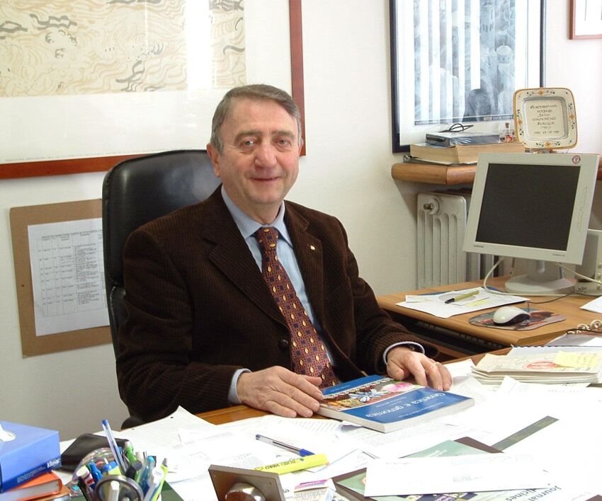 Professore Mario Falcinelli