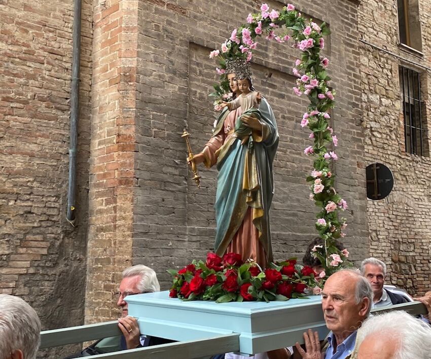 Processione Maria Ausiliatrice