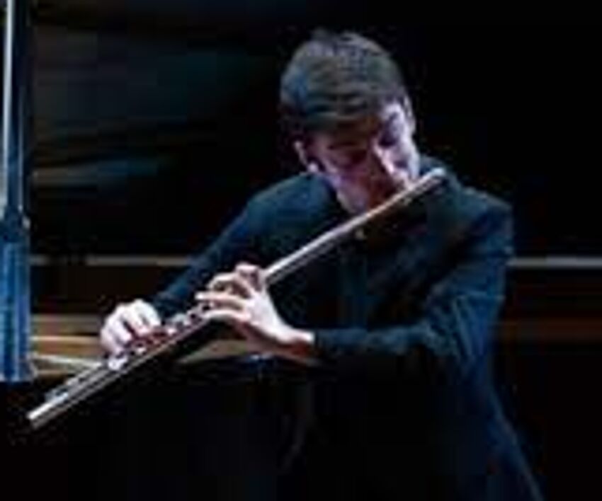 Il flautista Emanuele Orsini